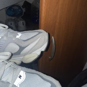 Yeni Alınan New Balance Ayakkabıda Kısa Sürede Burun Açılması Sorunu