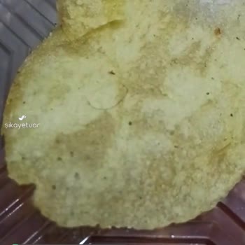 Lays Mevsim Yeşillikli Ve Yoğurtlu Cipsten Kıl Çıktı