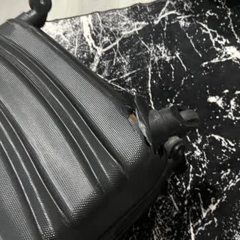 Uçuş Sonrası Kırık Valiz Mağduriyeti Çözüm Bekliyor