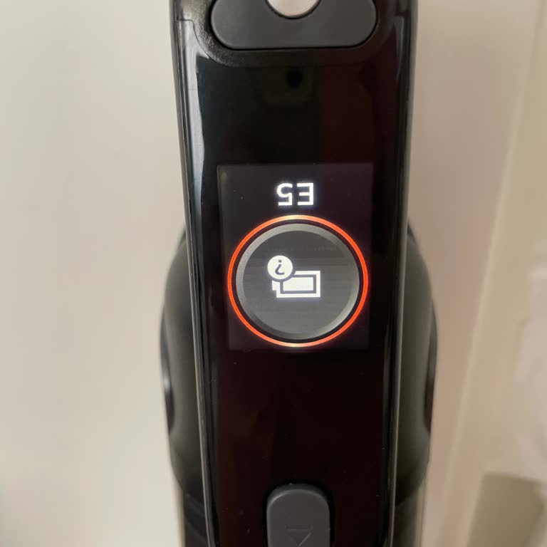 Aqua Trio 9000 Süpürge Sürekli E5 Hatası Veriyor, Mağduriyet Yaşıyorum