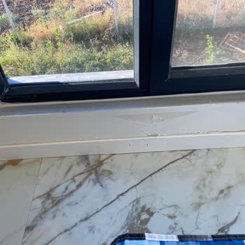 Deprem Sonrası Yeni Evimde Egepen Pencereler Su Kaçırıyor Çözüm Bulunmuyor