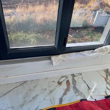 Deprem Sonrası Yeni Evimde Egepen Pencereler Su Kaçırıyor Çözüm Bulunmuyor