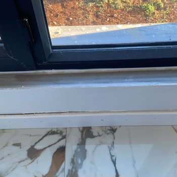 Deprem Sonrası Yeni Evimde Egepen Pencereler Su Kaçırıyor Çözüm Bulunmuyor