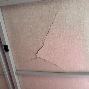 Kısa Sürede Arızalanan L Koltuk Ve Bazada Garanti Sorunu