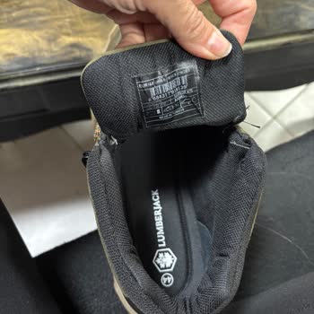 İlk Kullanımda Yeni Botun Bağcık Yeri Koptu, Mağduriyetimin Giderilmesini İstiyorum