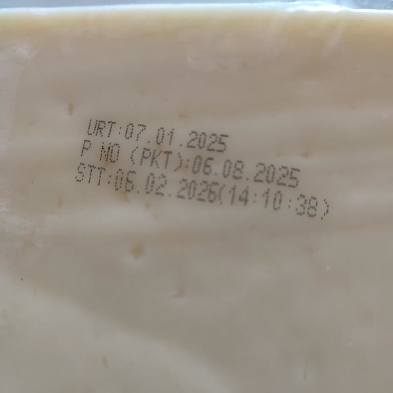 Eski Kaşar Ürününde Petrol Benzeri Kimyasal Tat Ve Koku Sorunu