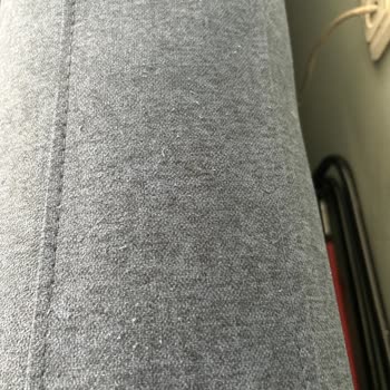 Pati Dostu Diye Satılan Koltukta Tahtakurusu Ve Tiftiklenme Mağduriyeti Yaşadım