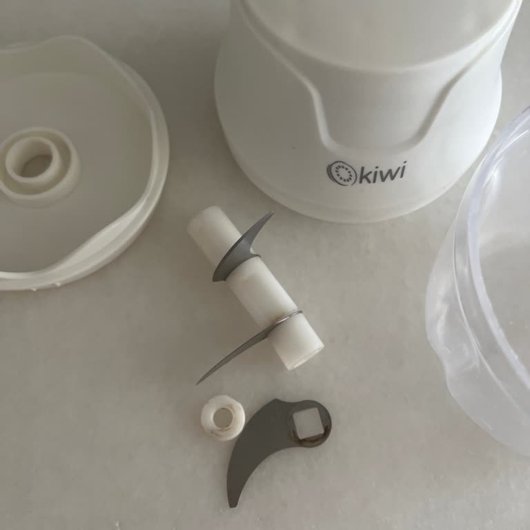 Kiwi Doğrayıcı Kendiliğinden Kırıldı