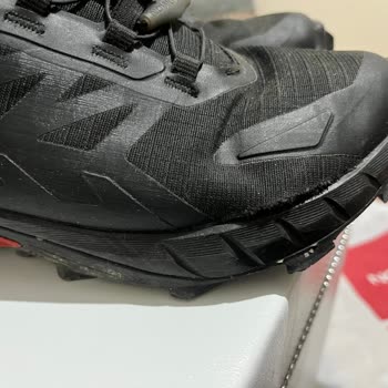 I Face Stitching Damage on Salomon Supercross 4 GTX Shoes After 20 Days of Use