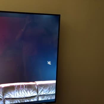 Yeni Alınan LG Televizyonda Işık Süzmesi Sorunu Ve İade Talebinin Reddedilmesi