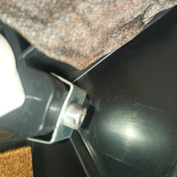 Kısa Sürede Kırılan Sandalyeler Ve Haksız Garanti Reddi