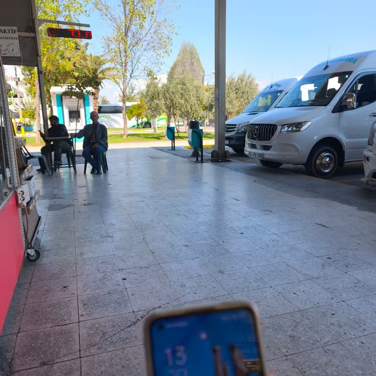 Otobüs Saatleri Ve Bilgilendirme Sorunu Yolcuları Mağdur Ediyor