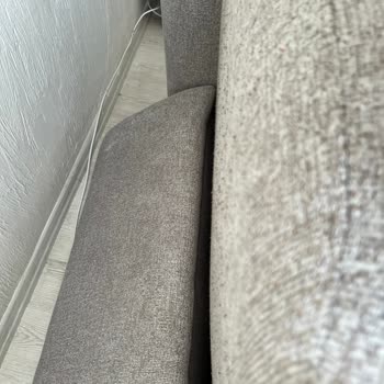 Yeni Alınan Koltuklarda Tüylenme, Gıcırdama Ve Çökme Sorunu, Servisten Çözüm Alınamıyor