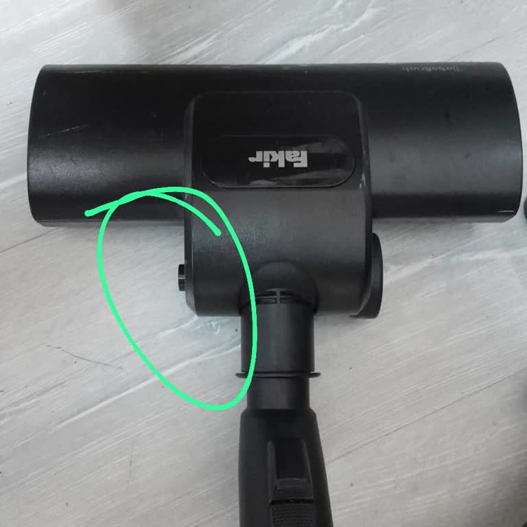 Süpürge Başlıklarında Sürekli Kırılma Ve Kullanım Zorluğu