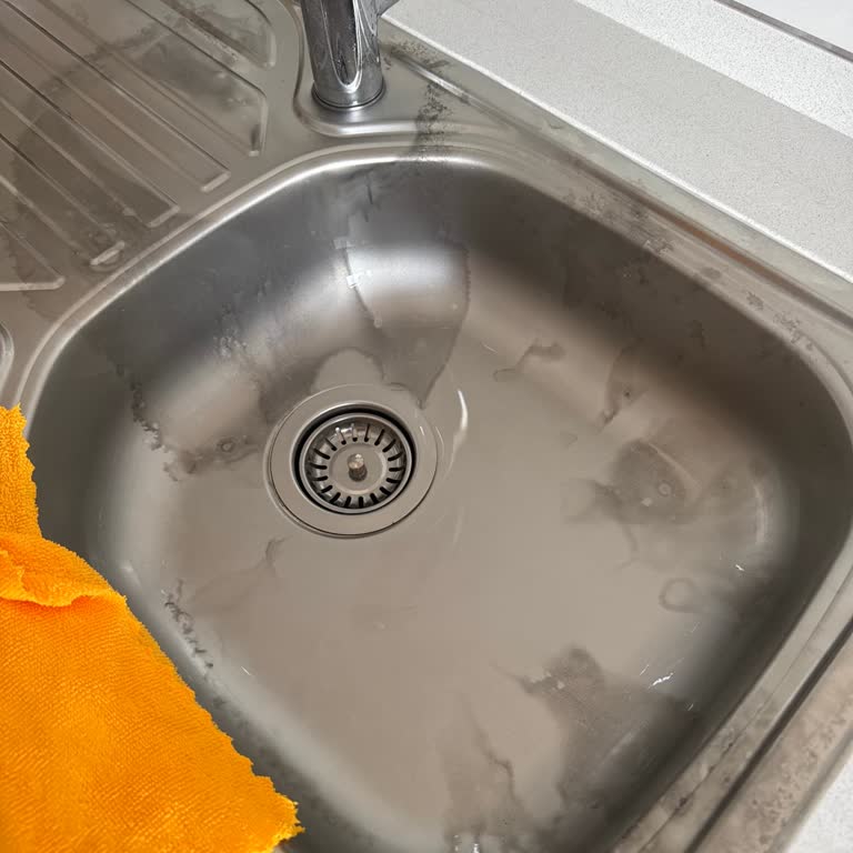 Asperox Mavi Güç Evyemde Kalıcı Kararma Yaptı, Mağdur Oldum