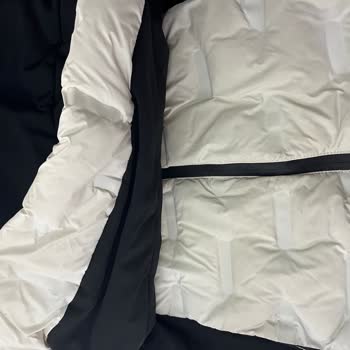 Kısa Sürede Sararan Mont Ve Garanti Reddi Nedeniyle Mağduriyet