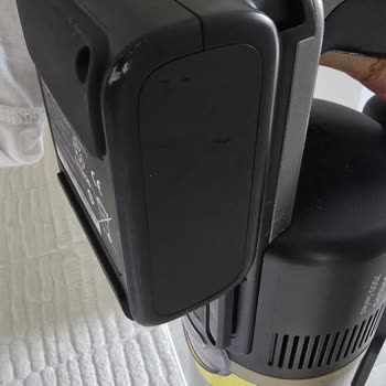 Onarım Sonrası Süpürgem Hasarlı Ve Farklı Parçalarla Geri Gönderildi