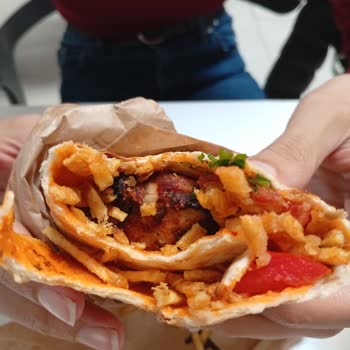 Dürümle Silivri Vega AVM Şubesinde Hayal Kırıklığı: Kötü Lezzet Ve Düşük Kalite