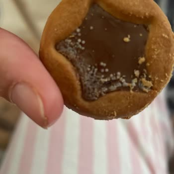 Küflü Biscolata Starz Ürünü Sağlığımı Tehlikeye Attı