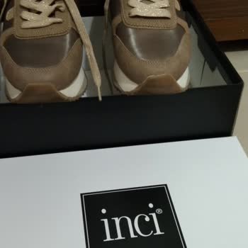 Az Kullanılmış Ayakkabının Açılması Ve Çözüm Sunulmaması Mağduriyetim