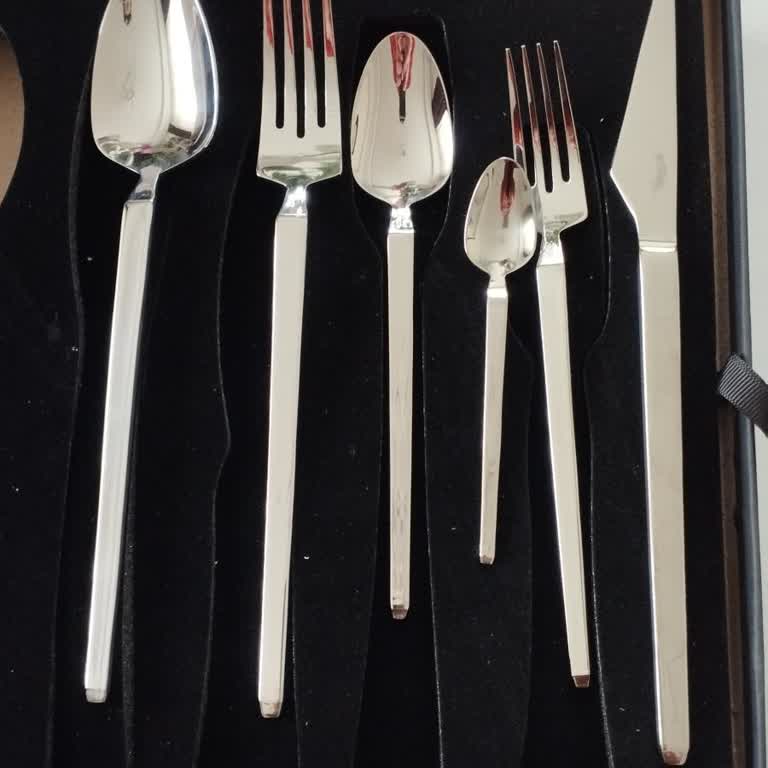 Karaca Elegance Çatal Bıçak Takımı Tasarım Hatalı