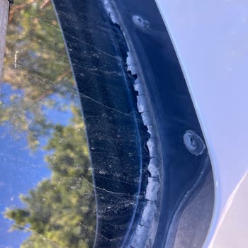 BMW 3 Serisi'nde Kronik Cam Fitili Sorunu: Rüzgar Ve Hava Sızıntısı