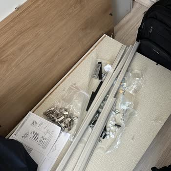 Kelebek Mobilya'dan Eksik Teslimat Ve İletişim Sorunu: Gardırop Orta Çıtası Hâlâ Gelmedi