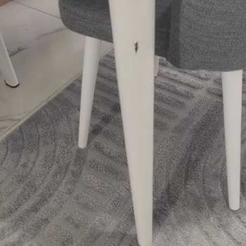 Ruhi Mobilya Masa Ayaklarının Değiştirilmesini Talep Ediyorum