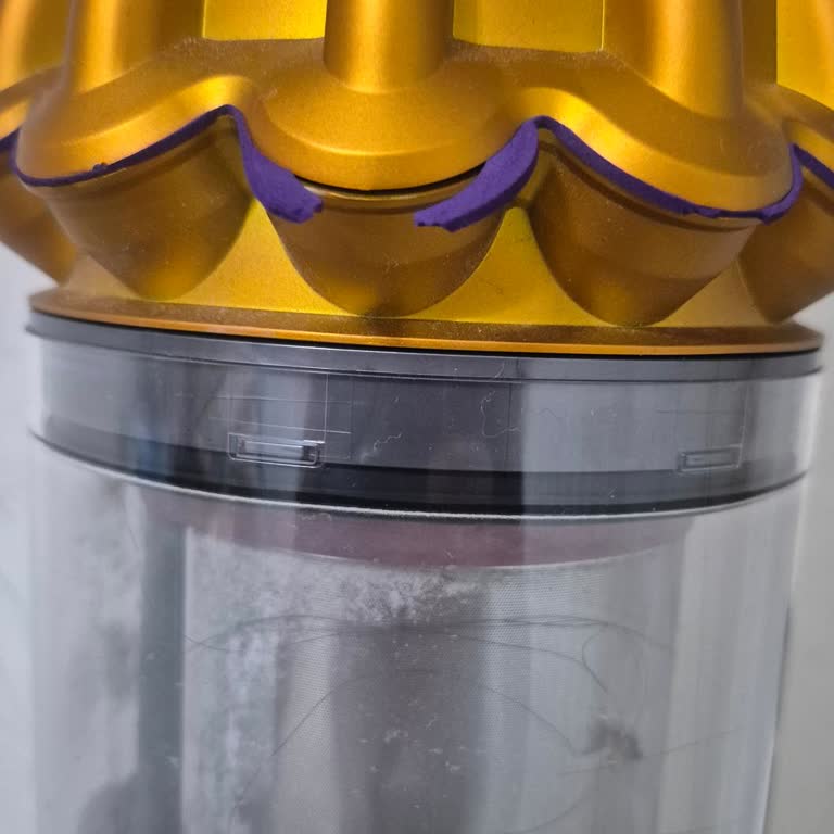 Yeni Alınan Dyson Süpürgede Kısa Sürede Lastik Sorunu Ve İade Talebim