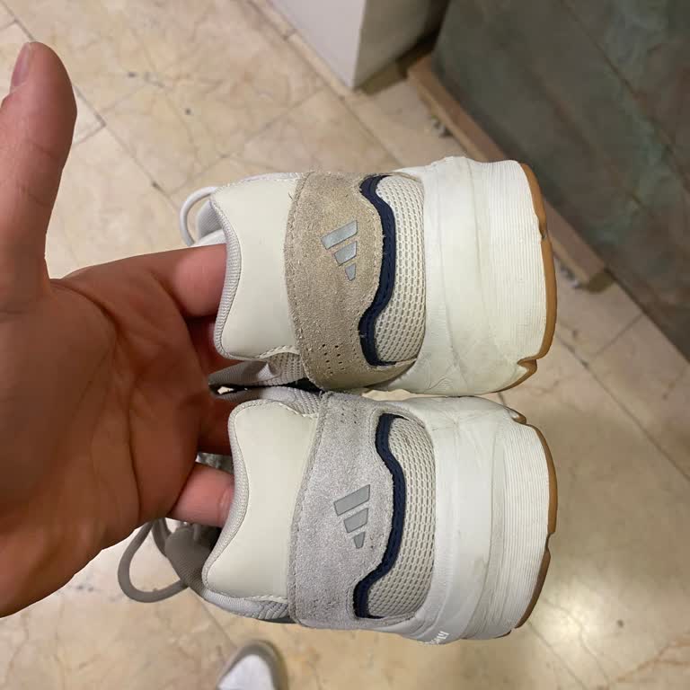 3 Ayda Deforme Olan Adidas Ayakkabıya Garanti Desteği Sağlanmadı