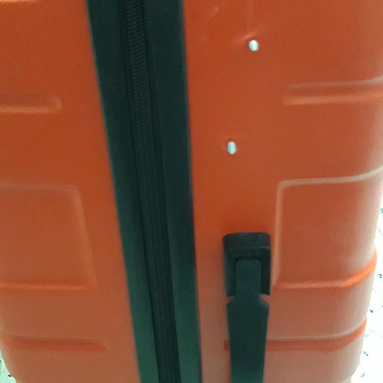 Yeni Valizimin Kilidi Kırıldı, Pegasus'tan Acil Çözüm Bekliyorum