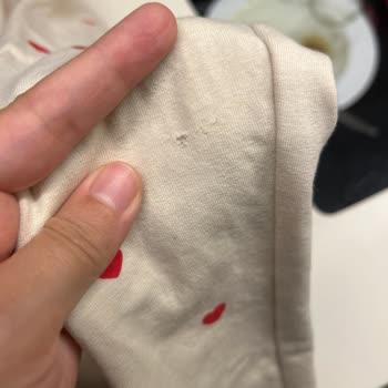 Kusurlu Çamaşır Makinesi Kıyafetlerimi Deliyor, Değişim Talebim Reddedildi