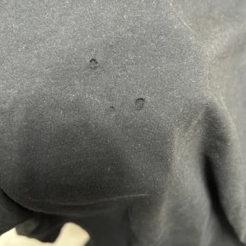 Kusurlu Çamaşır Makinesi Kıyafetlerimi Deliyor, Değişim Talebim Reddedildi