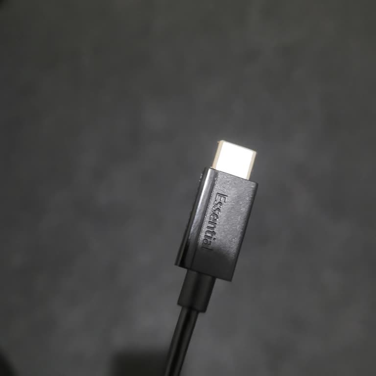 Aldığım Şarj Kablosu Teslimattan İtibaren Çalışmıyor, Destek Alamıyorum