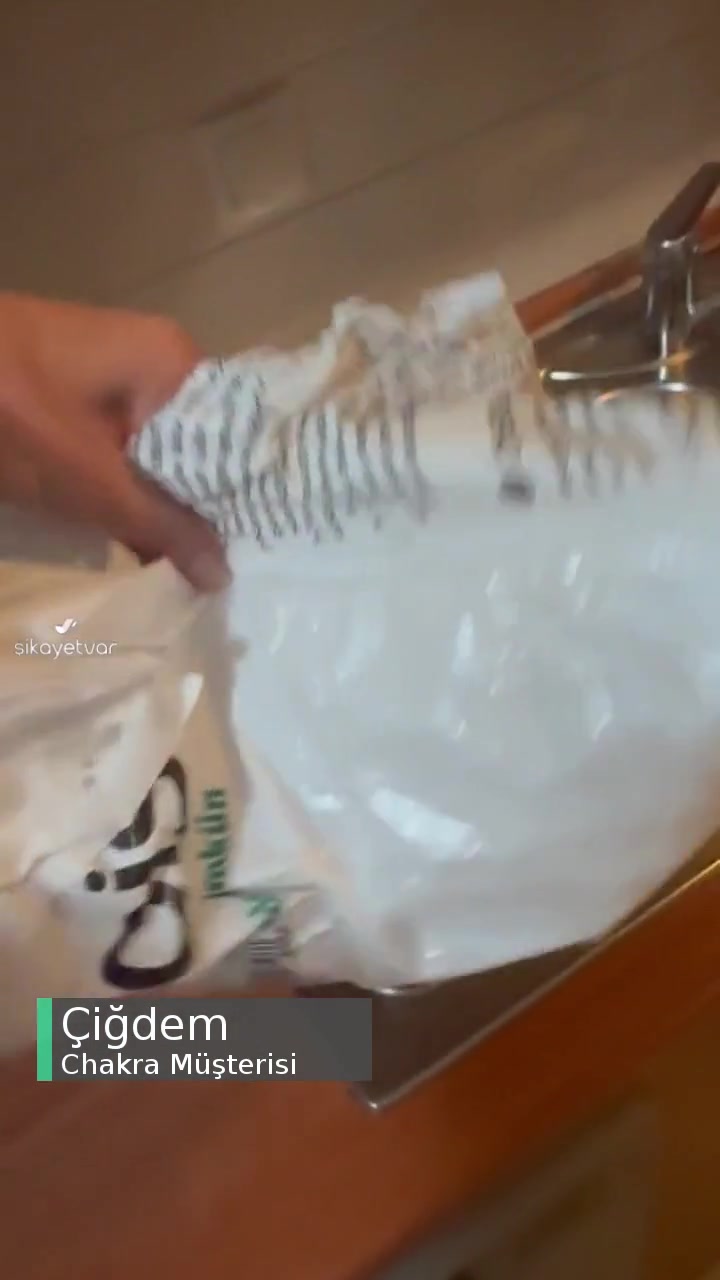 Chakra Paketlememe Ve Tamamen Kırık Gelen Ürünler videonun kapak resmi