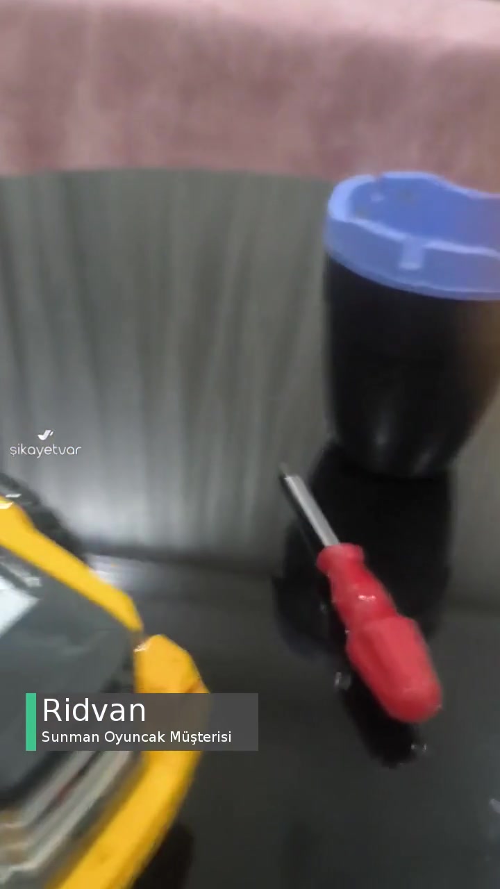 Sunman Oyuncak Sıkıntılı videonun kapak resmi