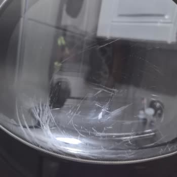 Yeni Alınan Kurutma Makinesinin İç Kapağında Kısa Sürede Oluşan Ciddi Çizikler Mağduriyet Yarattı