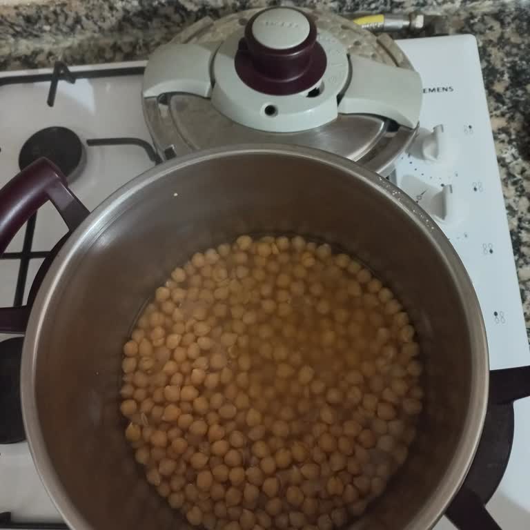 BİM’den Aldığım Nohut Asla Pişmiyor, Mağduriyetimin Giderilmesini İstiyorum