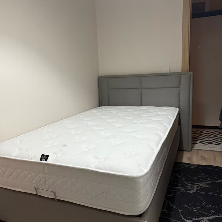 Sipariş Ettiğim Yatak Başlığı Farklı Geldi Mağaza Ve Müşteri Hizmetleri İlgisiz Kaldı