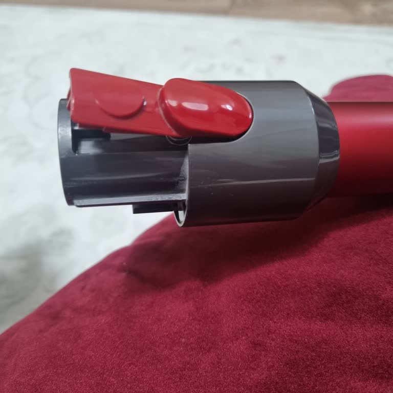 Sürekli Arızalanan Dyson V10 İçin Kalıcı Çözüm Bekliyorum