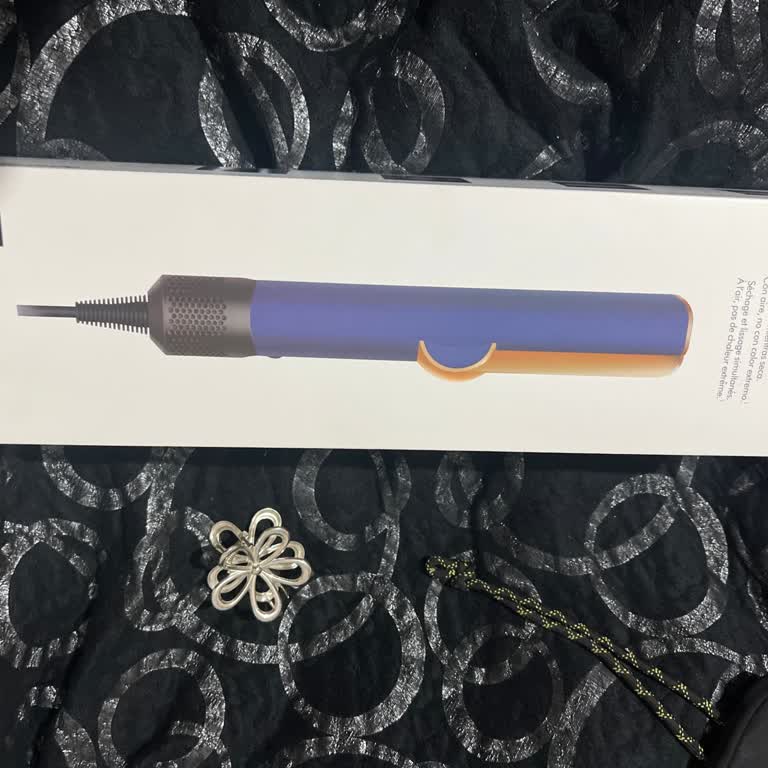 Dyson Airstrait İçin Saklama Kutusu Ve Kılıf Eksikliği Büyük Hayal Kırıklığı