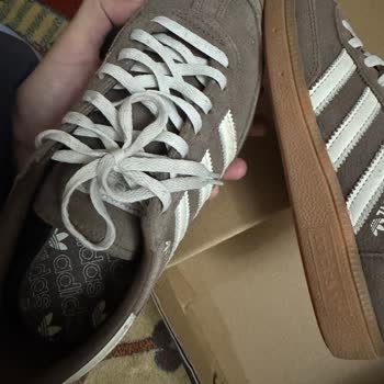 Kullanılmış Ve Kirli Ayakkabı Gönderildi, Müşteri Hizmetlerine Ulaşılamıyor