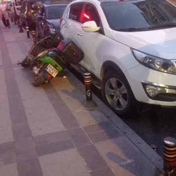 Park Halindeki Aracıma Martı Mobilet Çarptı Hasarım Karşılanmıyor