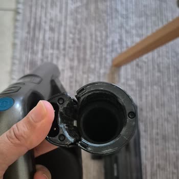 Aynı Noktada Kırılan Süpürge: Üretim Hatası Şüphesi Ve Garanti Mağduriyeti