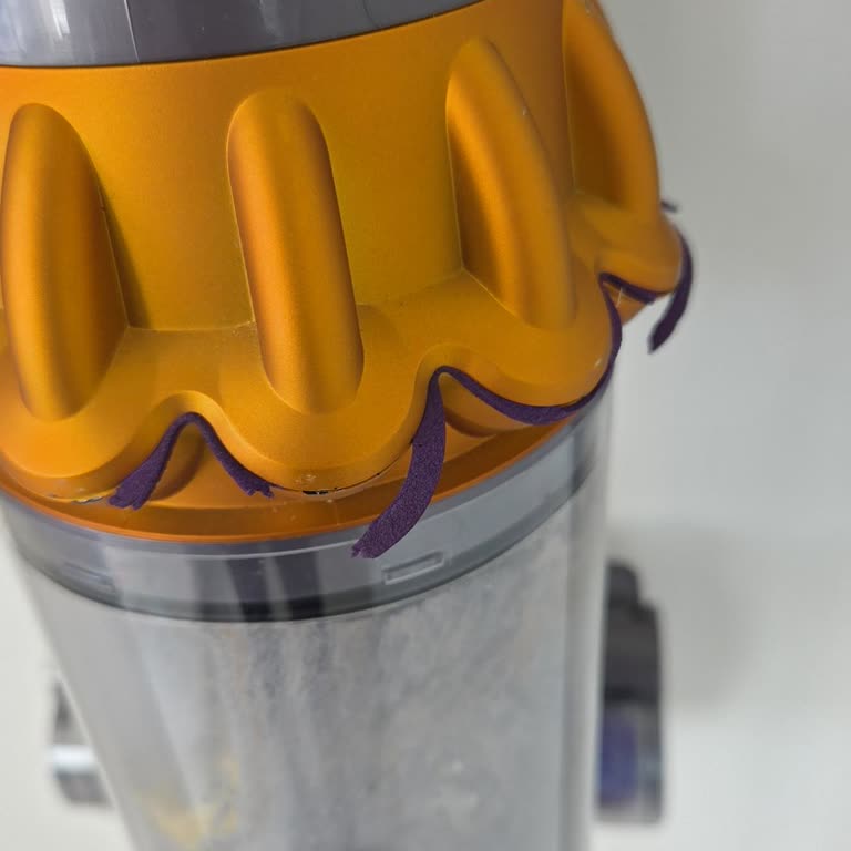Dyson V15 Süpürge Sünger Sorunu Ve Müşteri Hizmetlerinde Hayal Kırıklığı