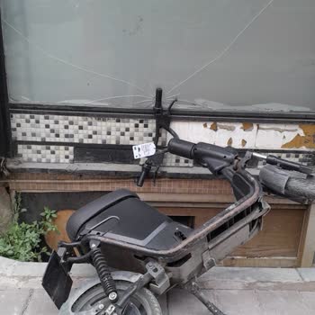 Scooter'ın Devrilmesi Sonucu Camım Kırıldı, Mağduriyetim Giderilmiyor