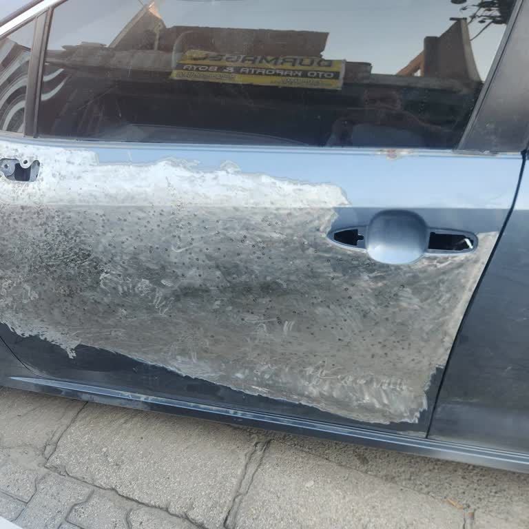 Ray Sigorta Kaza Sonrası 13 Gündür Araçsız Kaldım, Yüksek Taksi Masrafı Ödedim