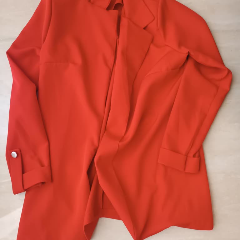 Aldığım Ceket Hem Hatalı Hem Görselden Farklı Geldi