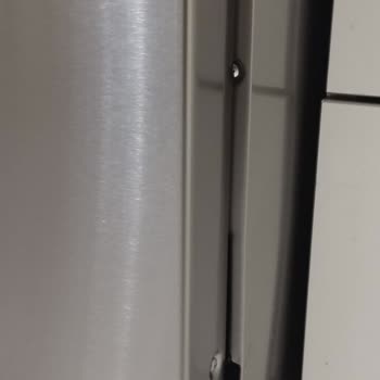 Bulaşık Makinesi Kapağındaki Açıklık İçin Çözüm Bekliyorum