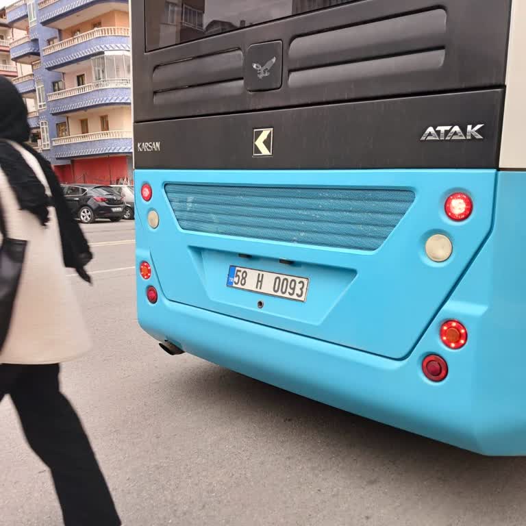 Bebek Arabasıyla Otobüste Şoförün Azarlayıcı Tavrı Yolculuğumu Zorlaştırdı